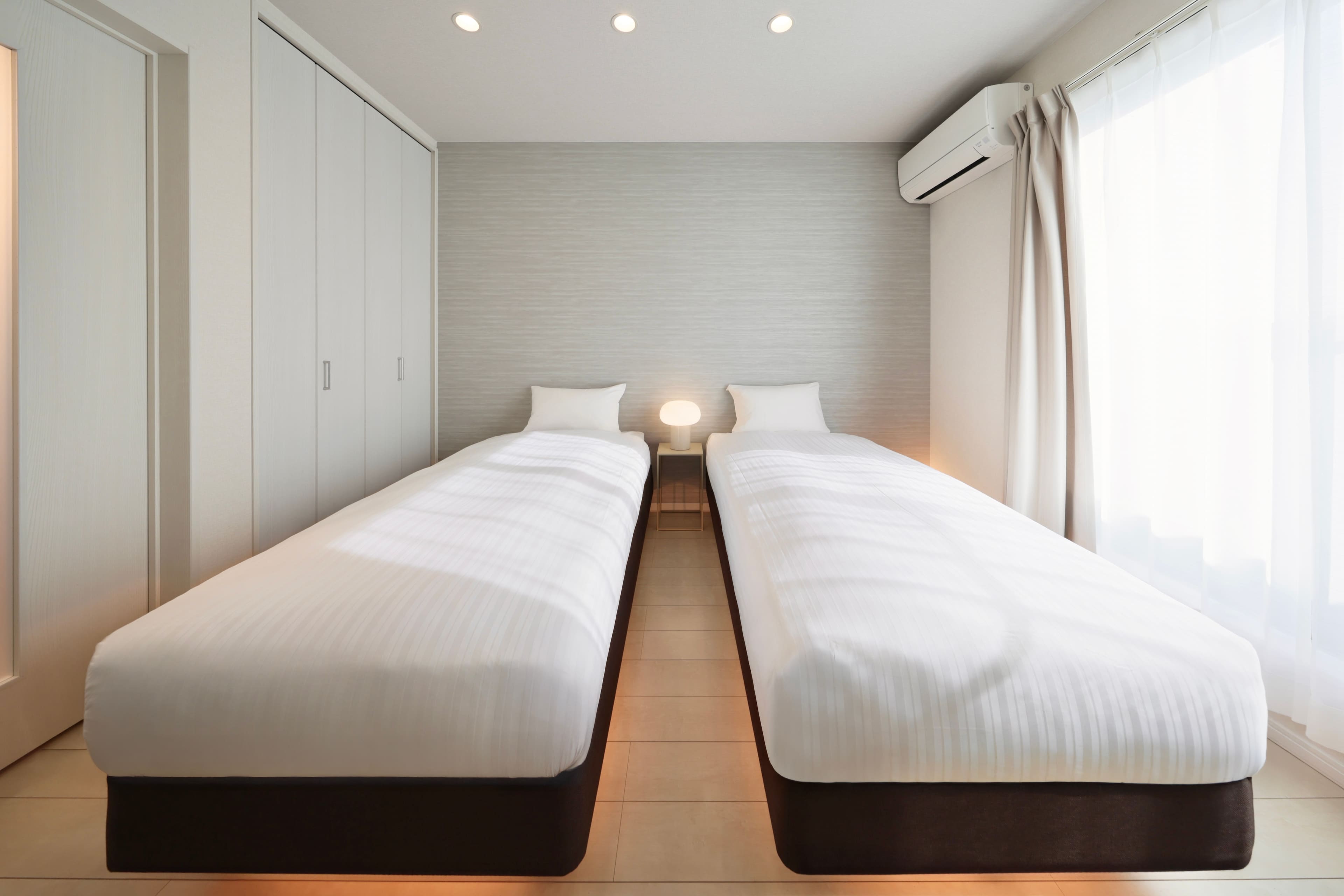 最高の眠りを約束する「シモンズベッド」採用 - 1